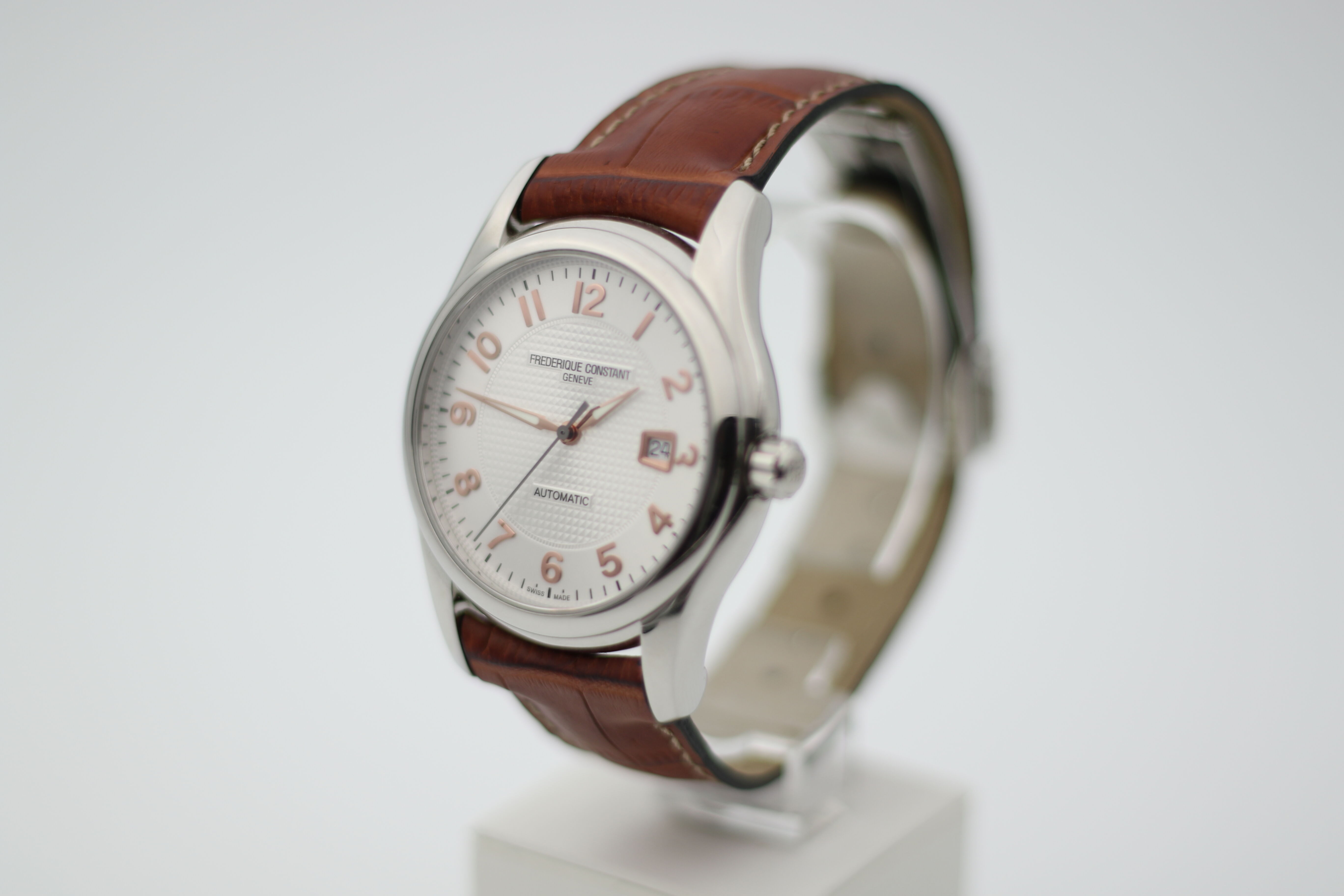 Frederique Constant Runabout FC-303RV6B6