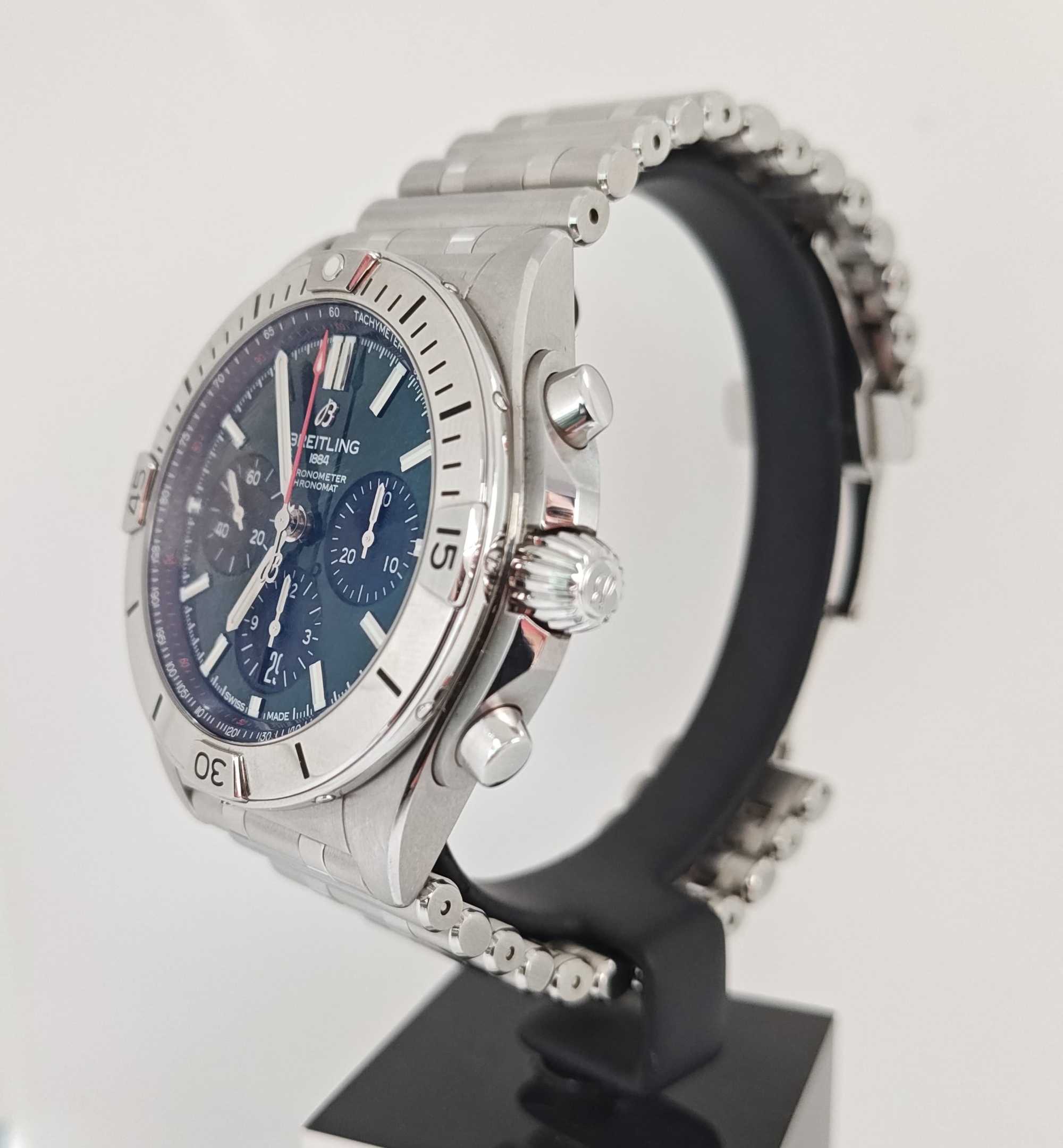 Breitling Chronomat AB0134 B01