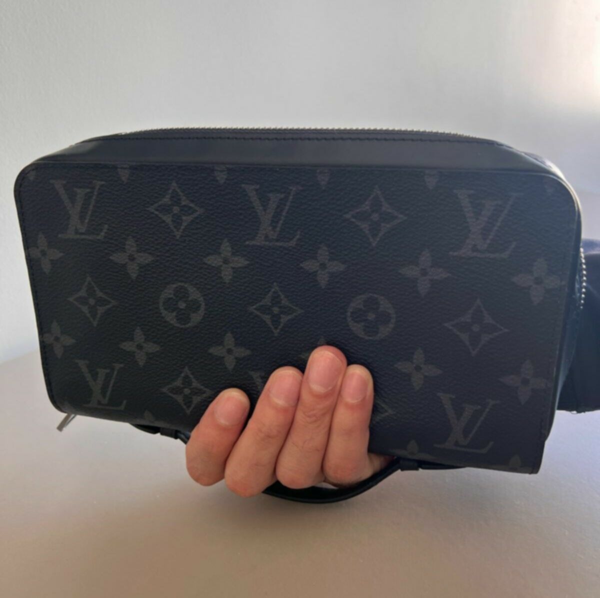 Louis Vuitton Zippy XL