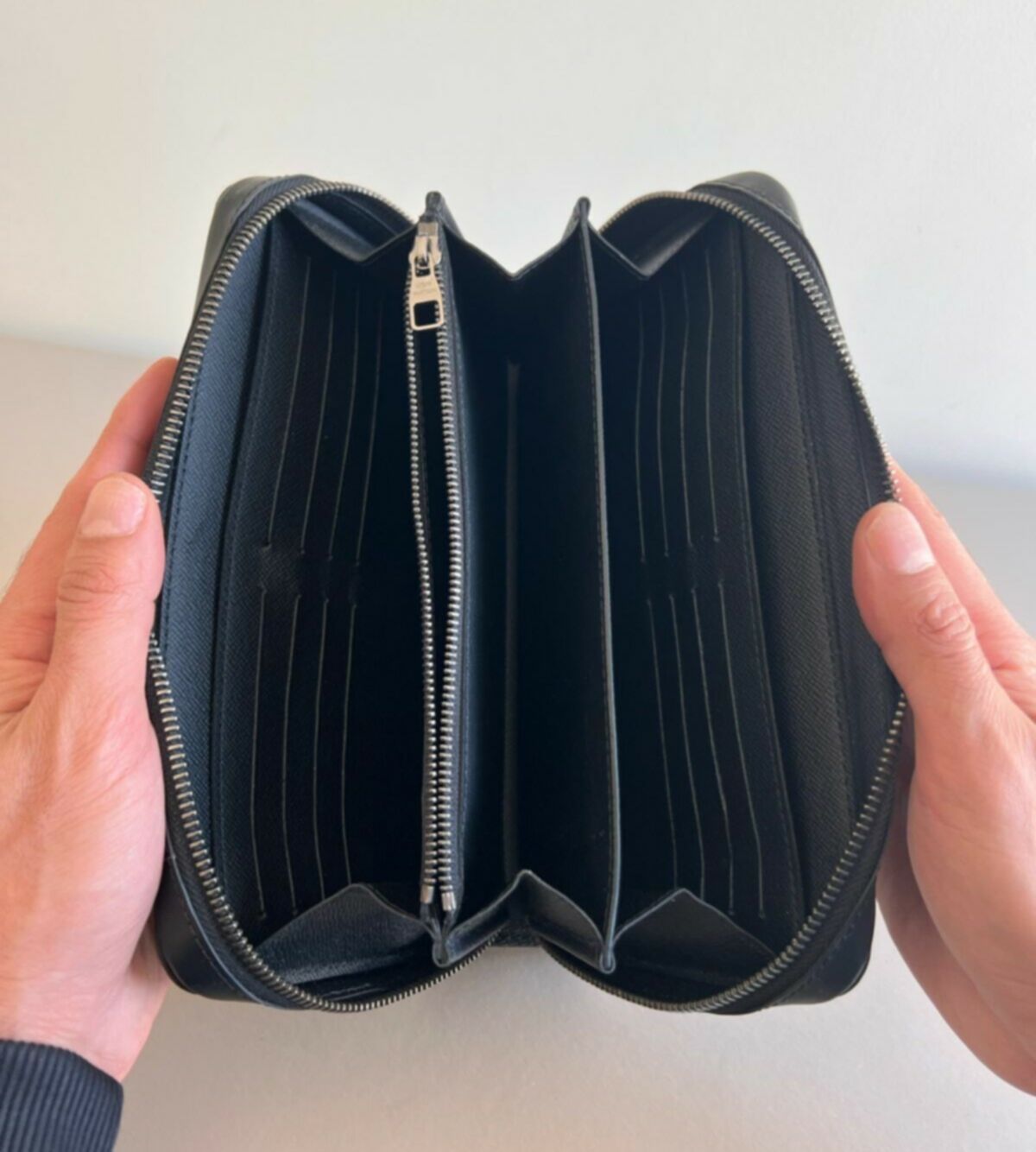 Louis Vuitton Zippy XL