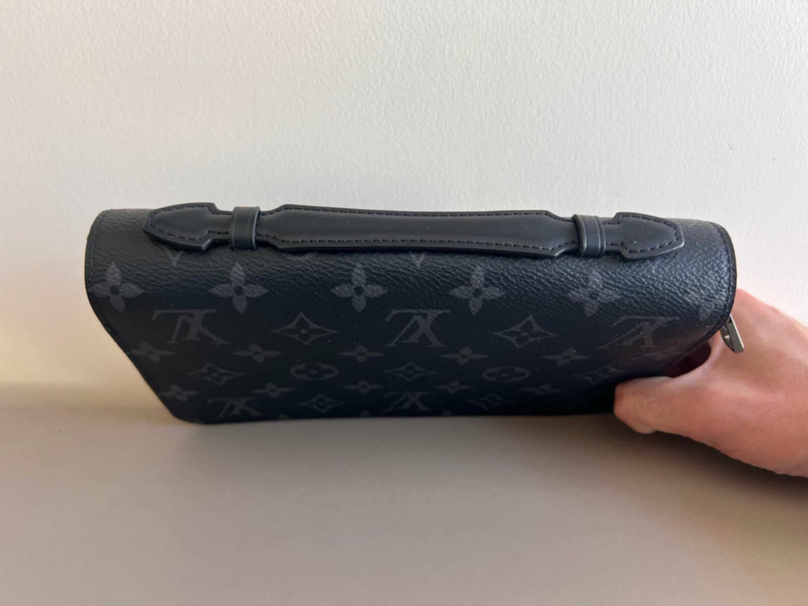 Louis Vuitton Zippy XL