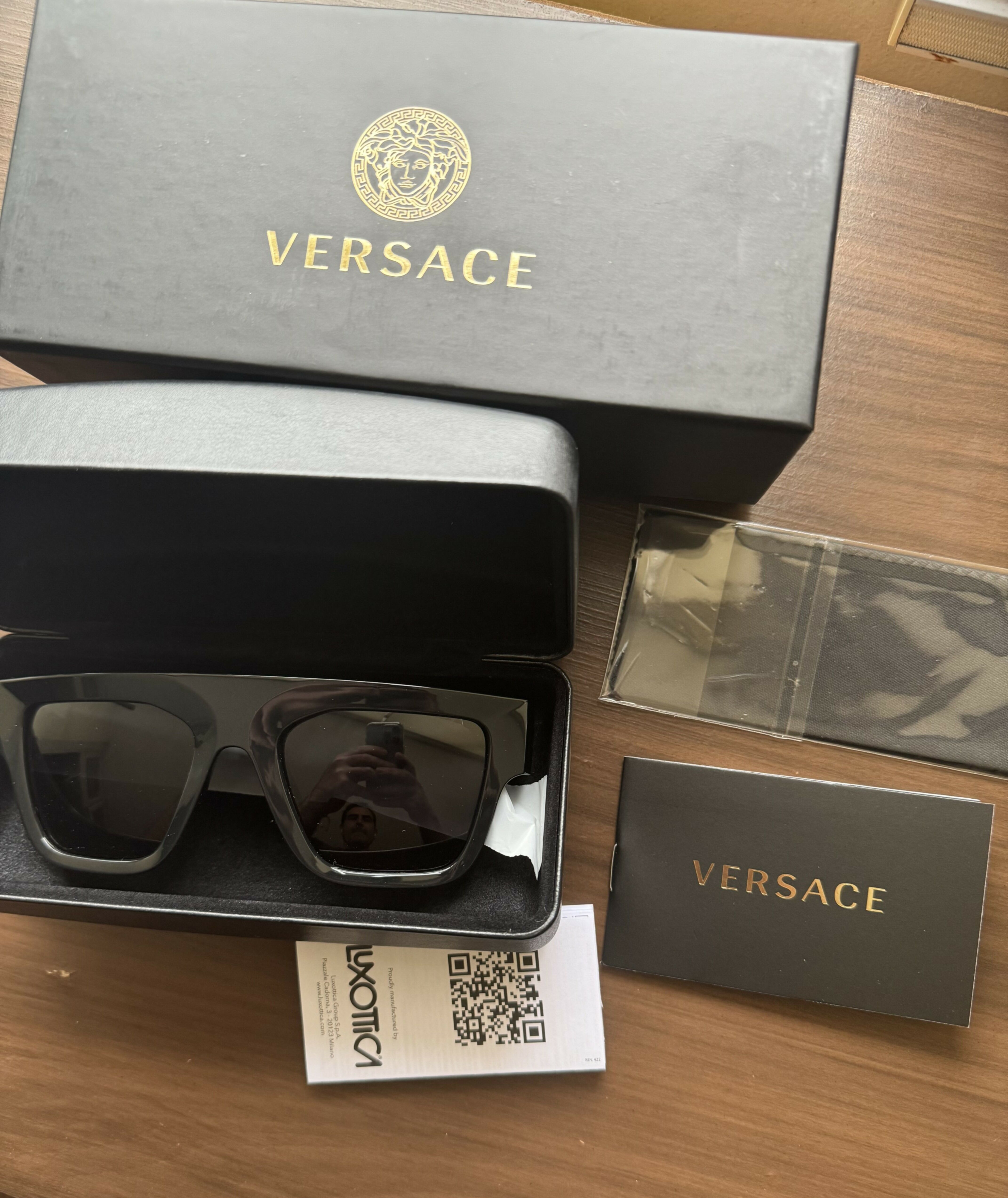 Versace Vintage 90s Logo