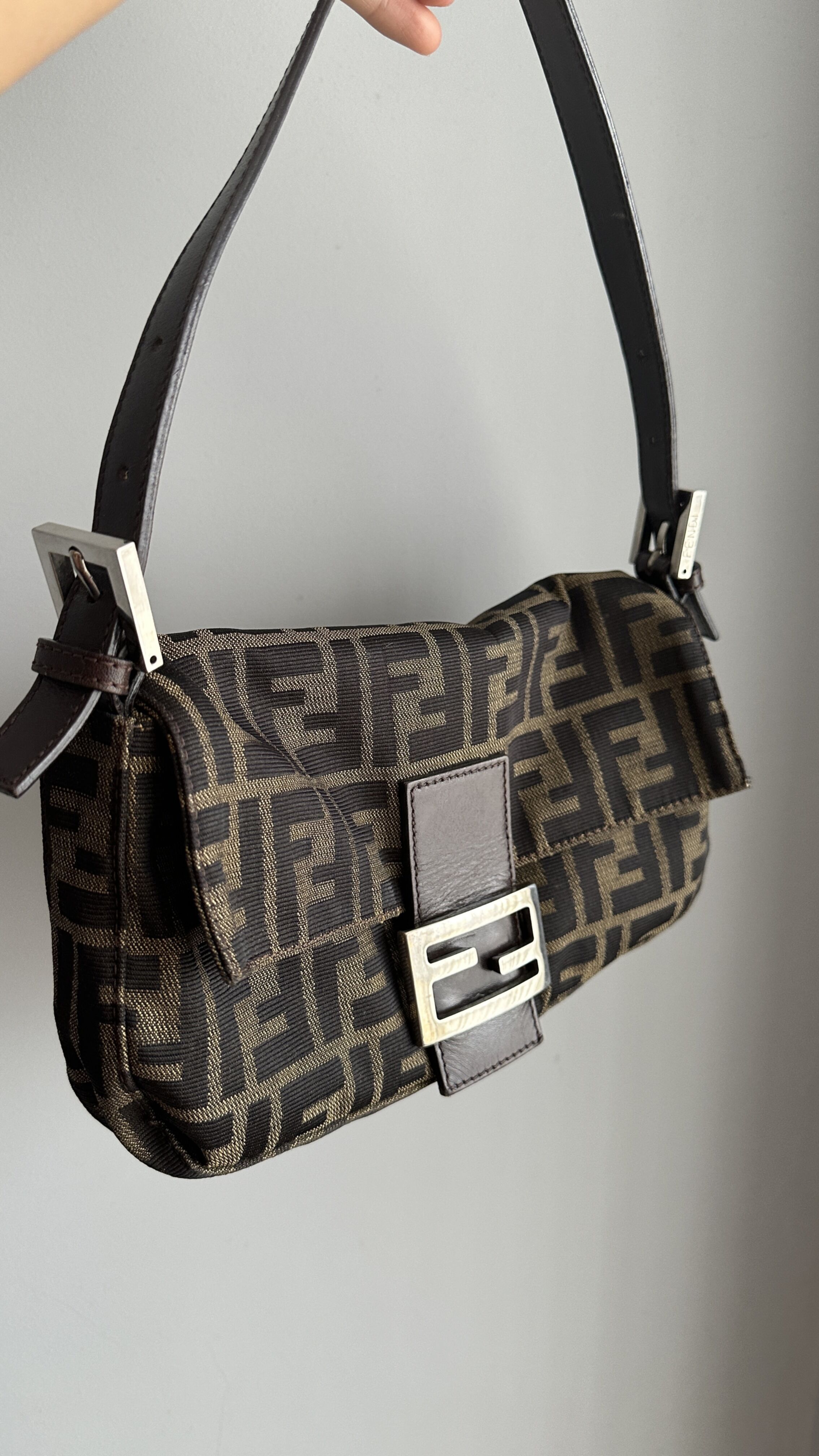 Fendi Baguette 