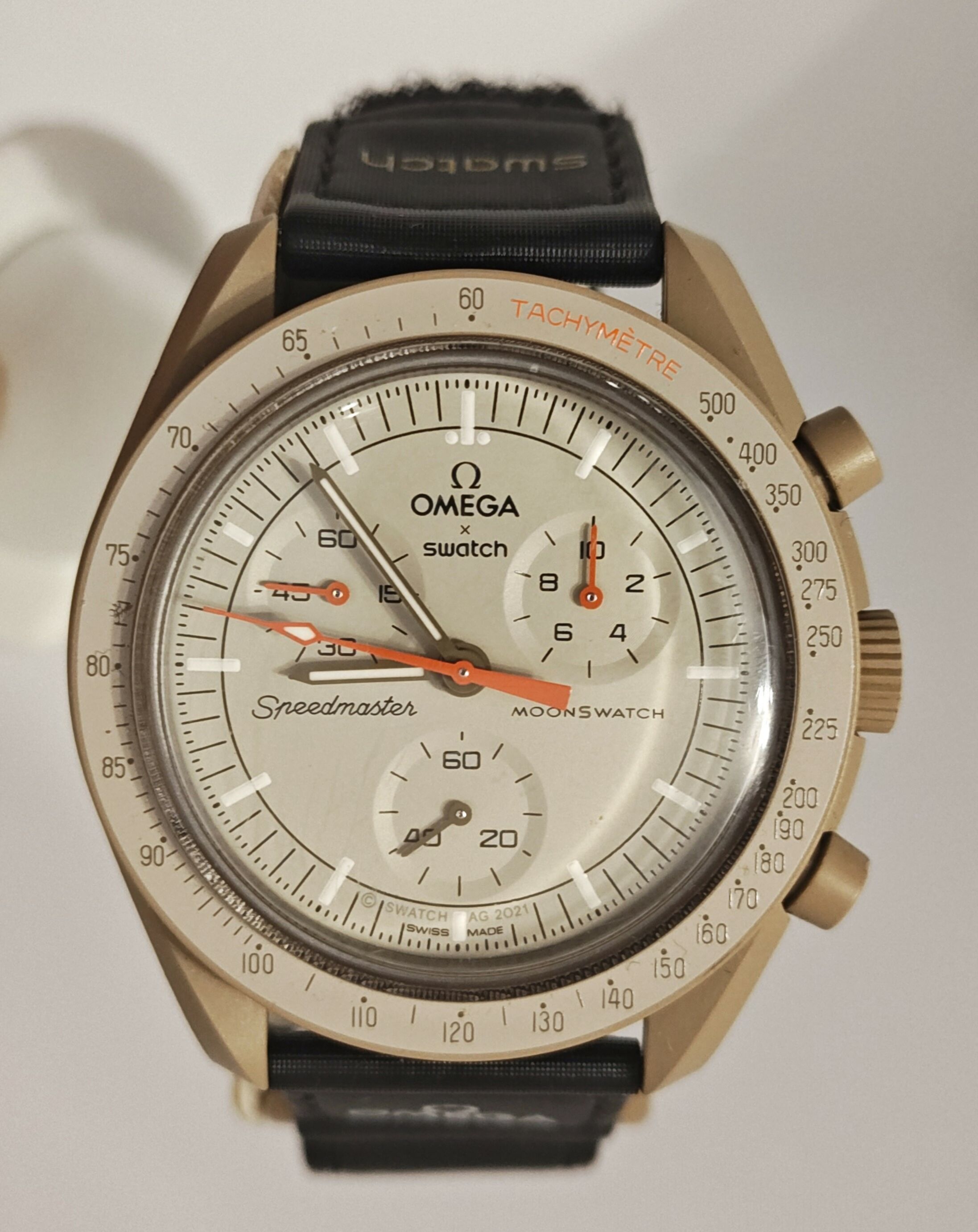 Omega Speedmaster SO33C100