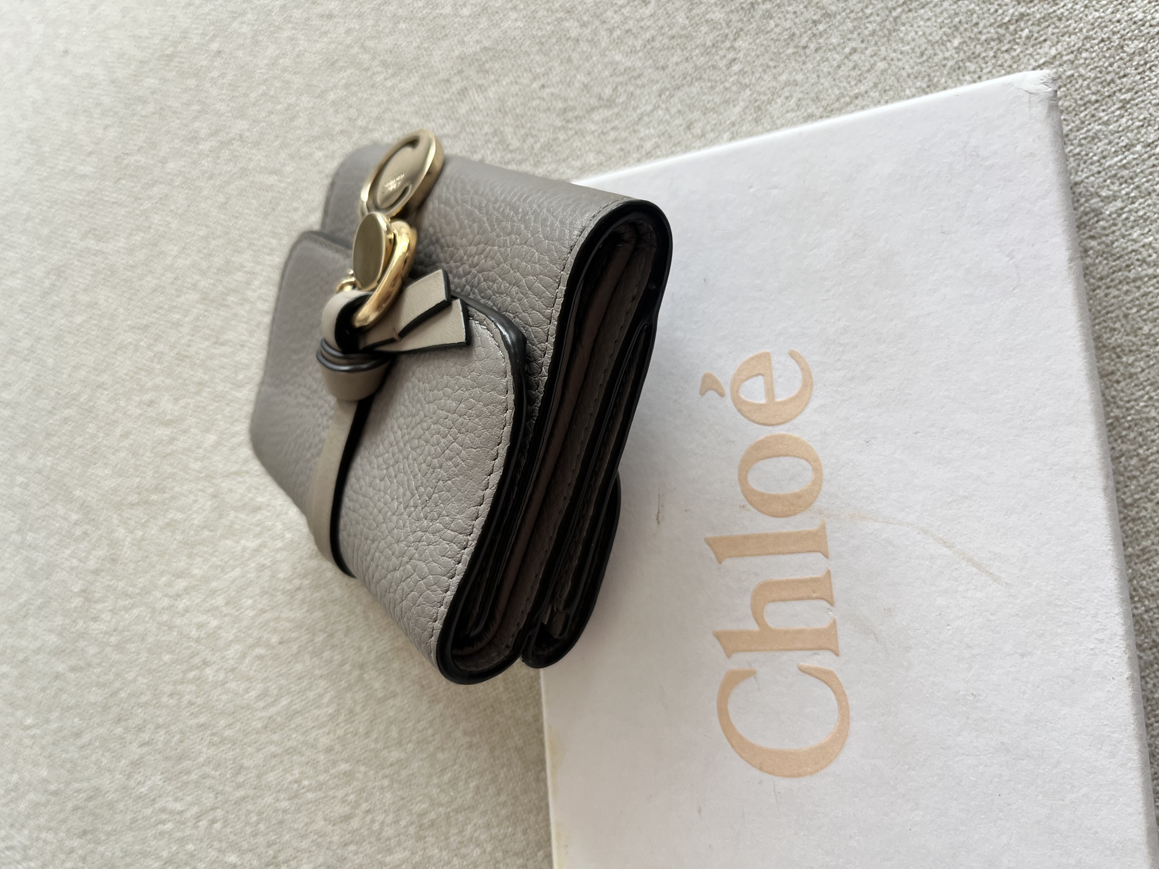 Chloe Alphabet Small Trifold