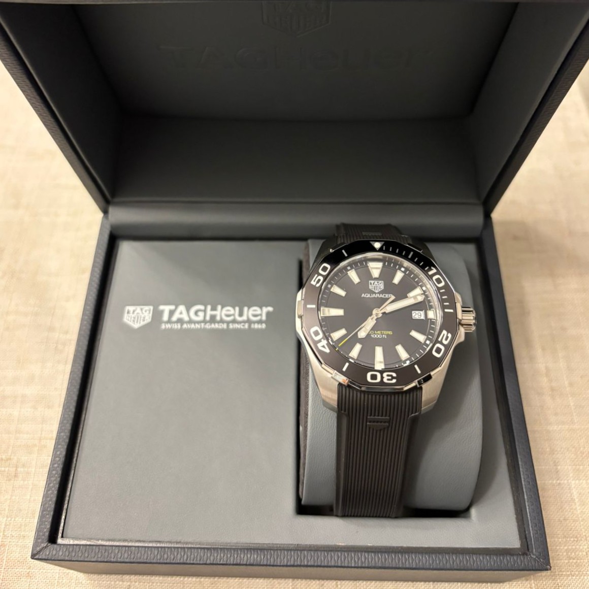 TAG Heuer Aquaracer 300M Chronograph WAY111A.FT6151