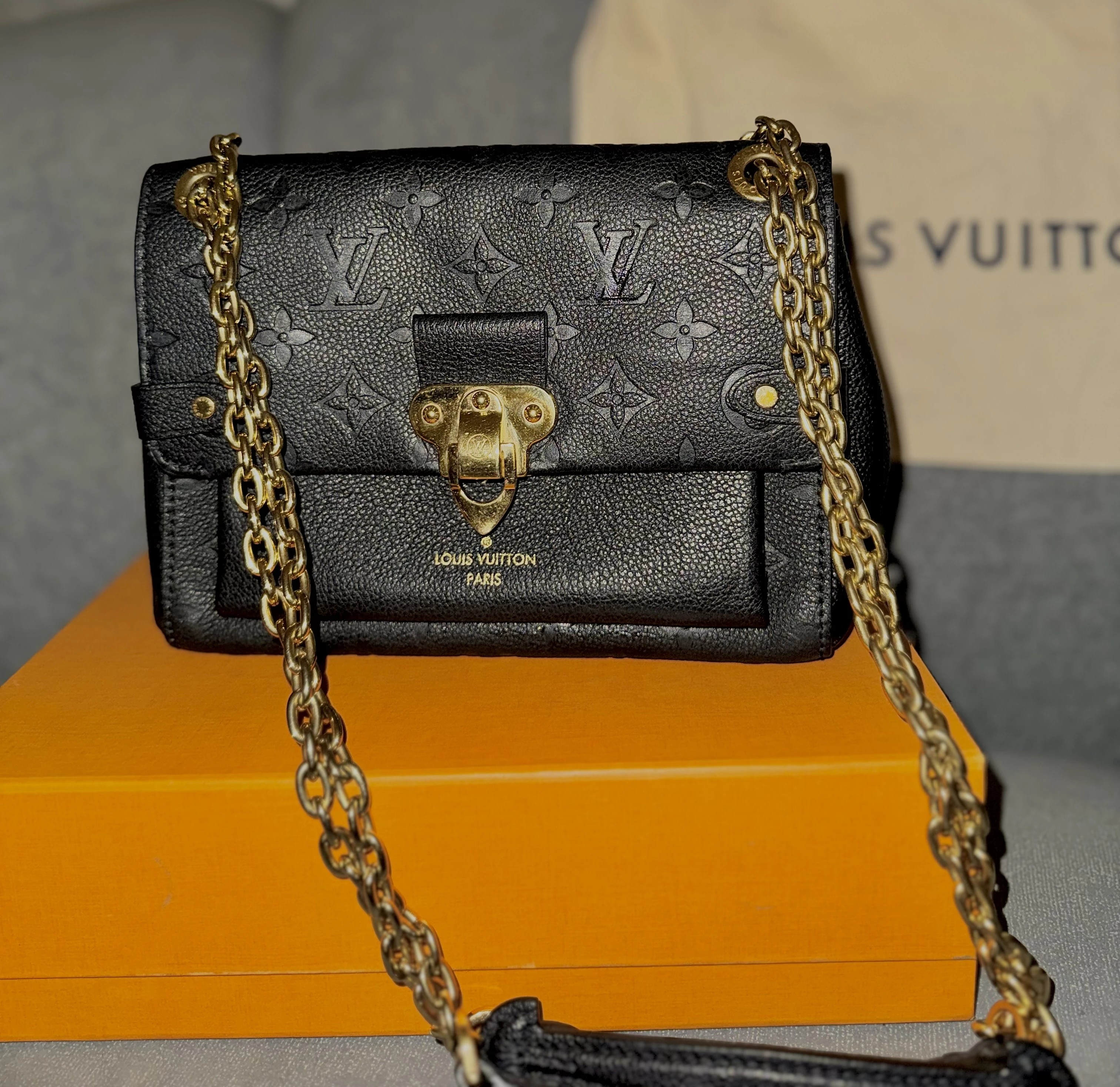 Louis Vuitton Modelo Reajustable