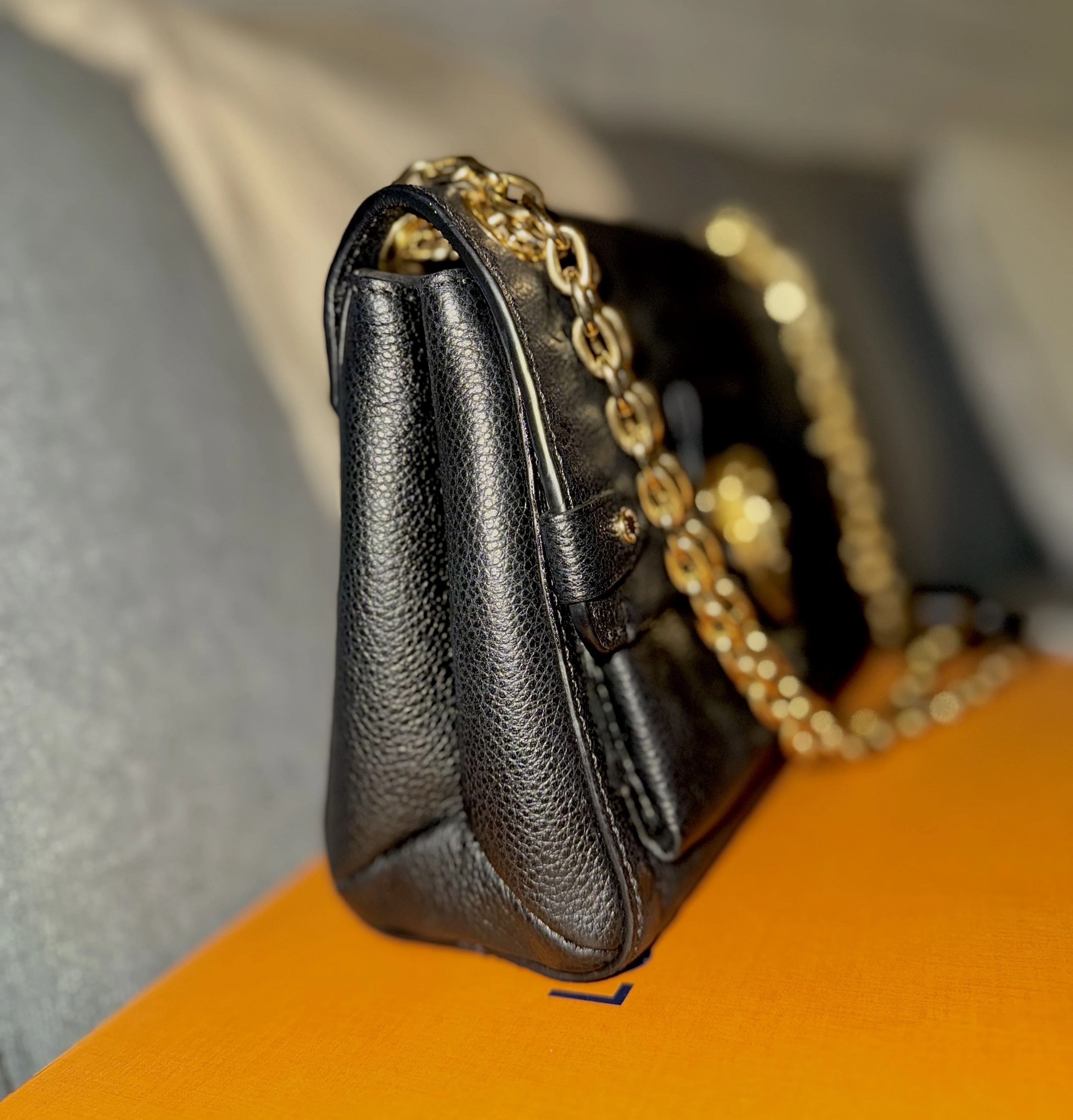 Louis Vuitton Modelo Reajustable