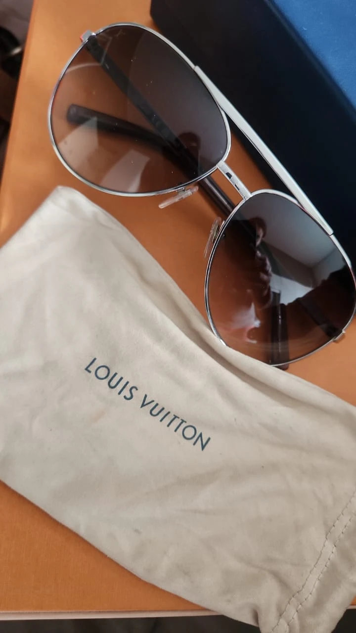 Louis Vuitton Attitude Pilote Sunglasses