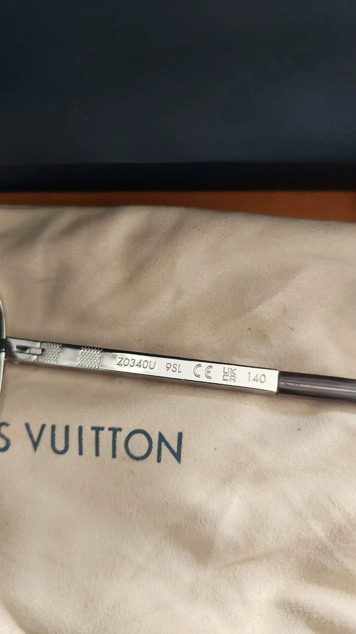Louis Vuitton Attitude Pilote Sunglasses