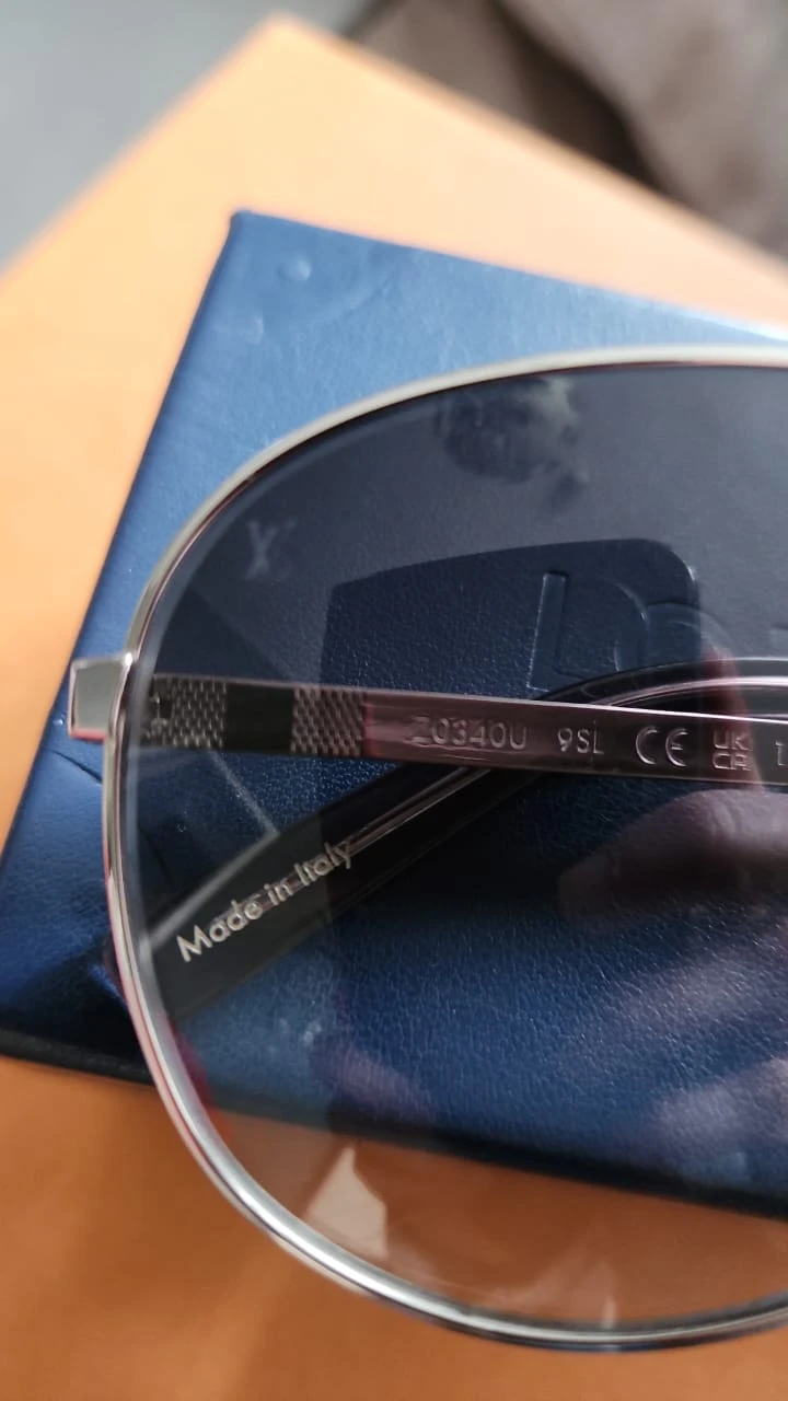 Louis Vuitton Attitude Pilote Sunglasses