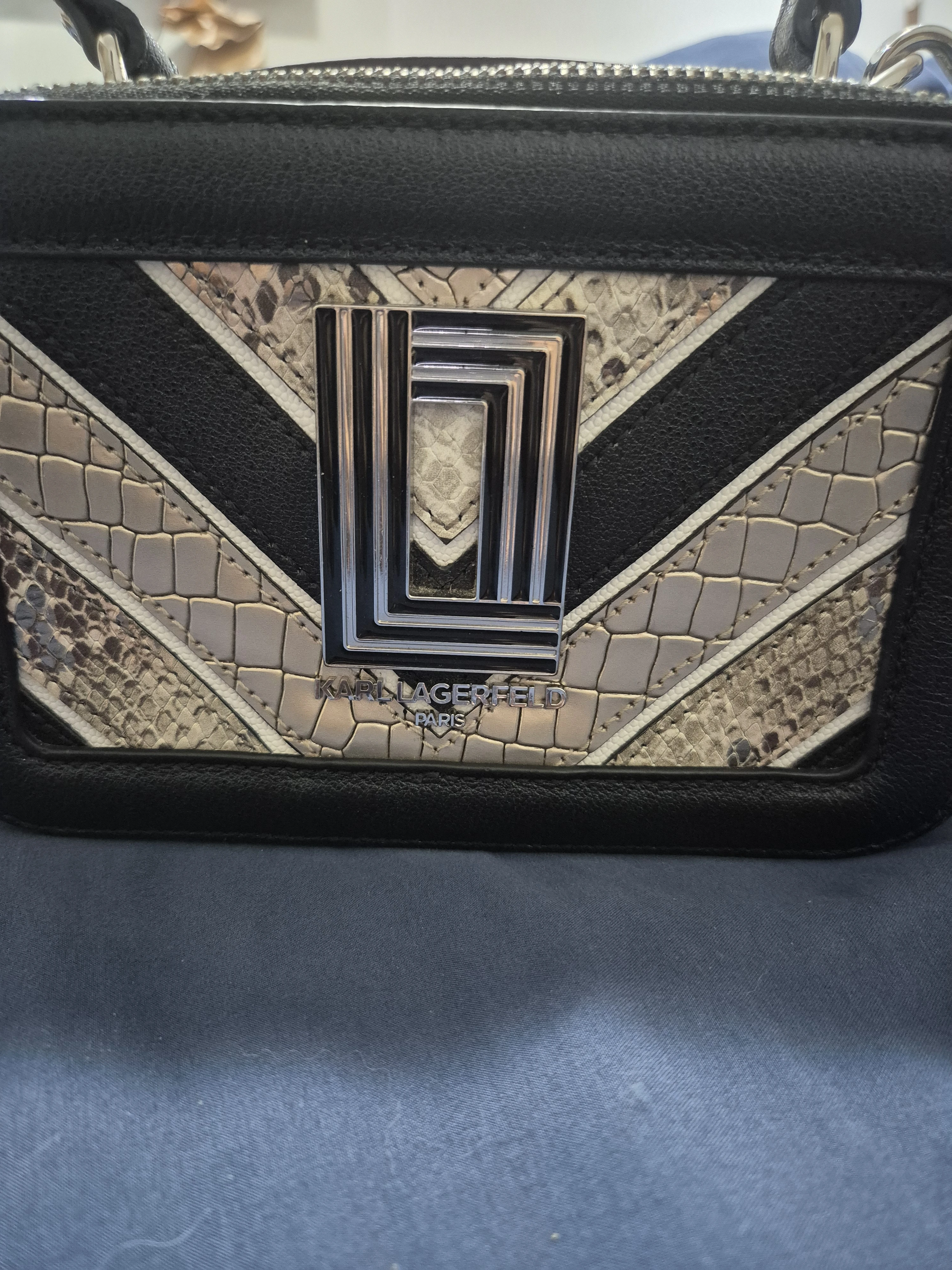 Karl Lagerfeld Simone