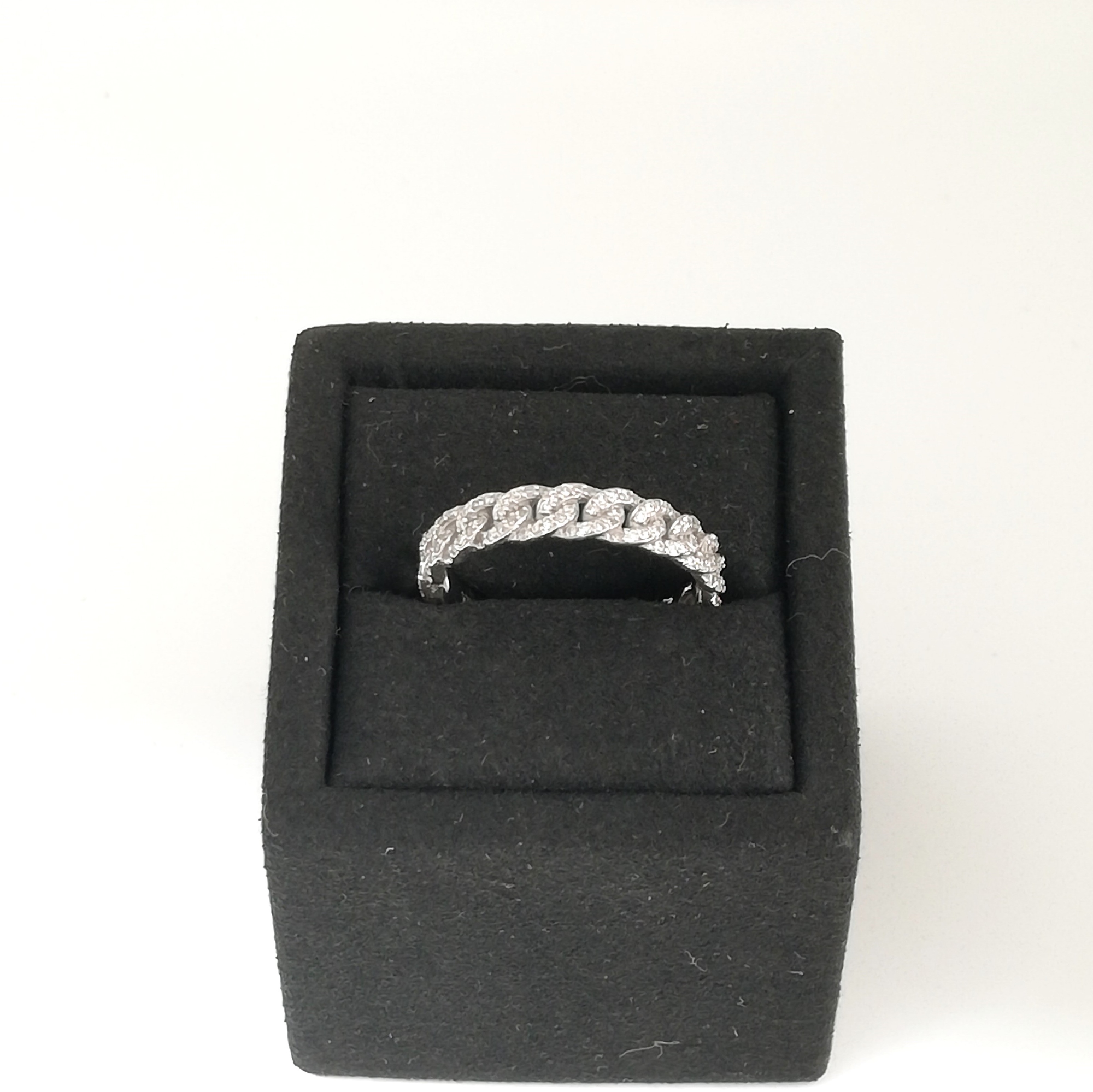 Ring Concierge Pave Diamond Chain Ring